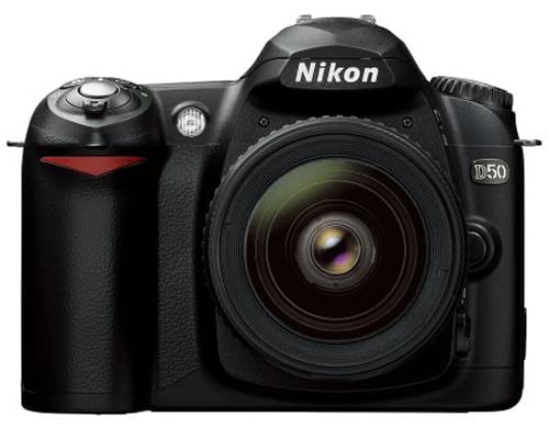 Nikon D50 DSLR Camera with 18-55mm