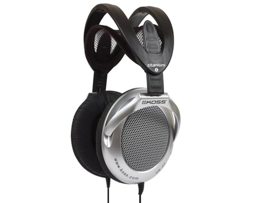 Koss UR40 Collapsible Over-Ear Headphones Koss UR40 Collapsible Over-Ear Headphones