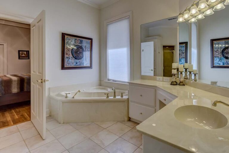 best bathroom cleaner