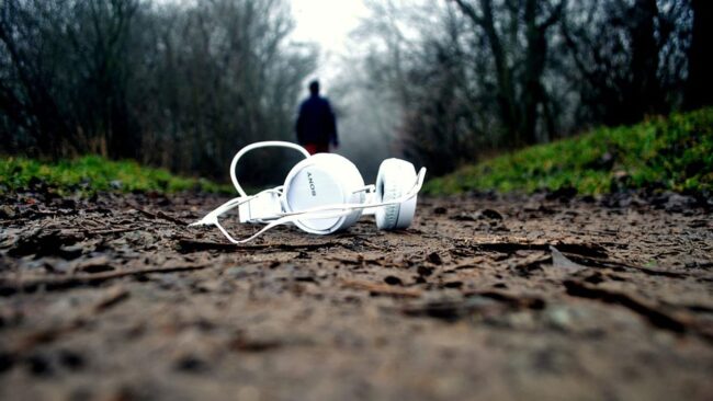 best headphones under 100